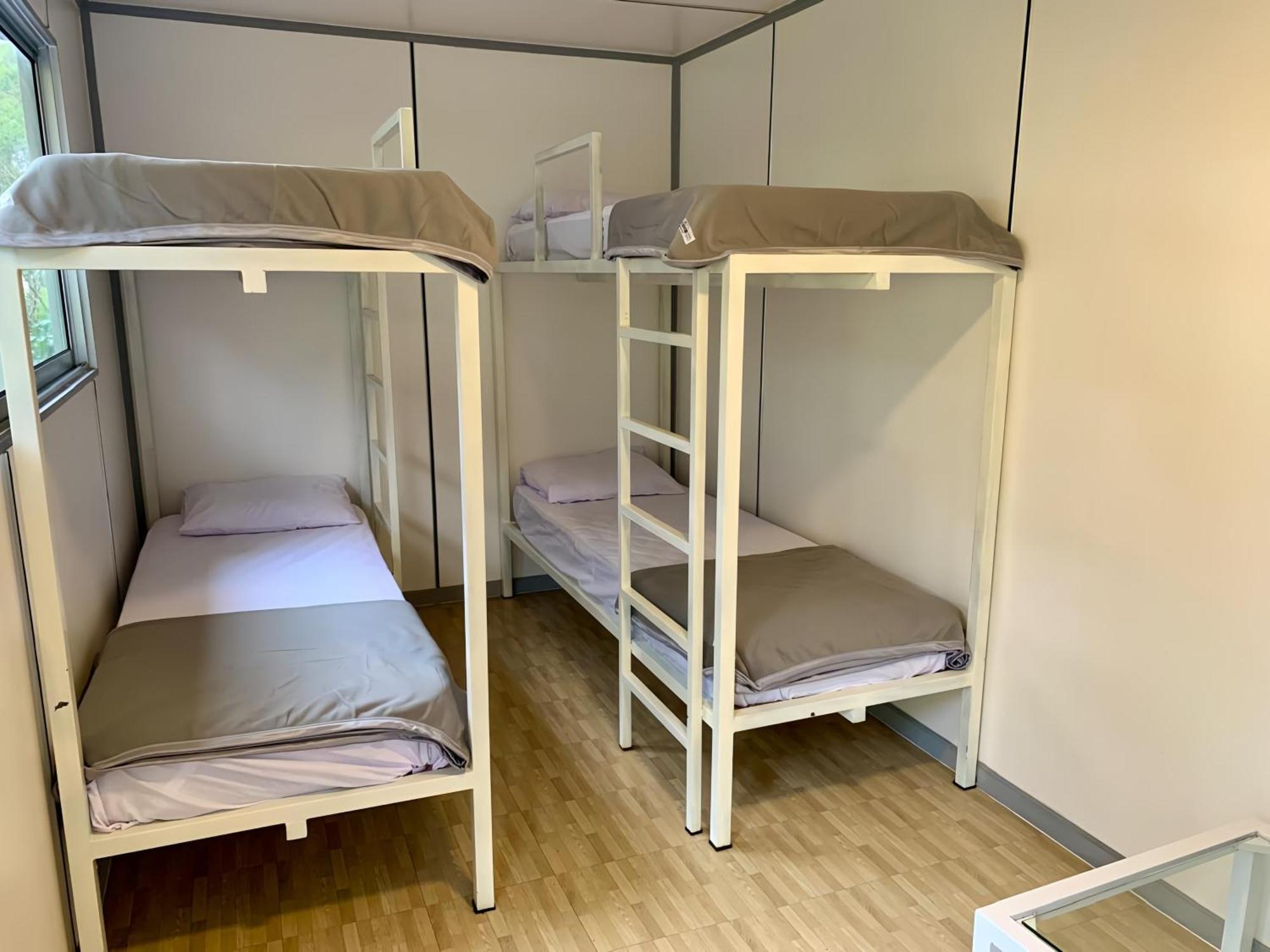 Hotel Bukit Pinus Tegalharendong Bagian luar foto